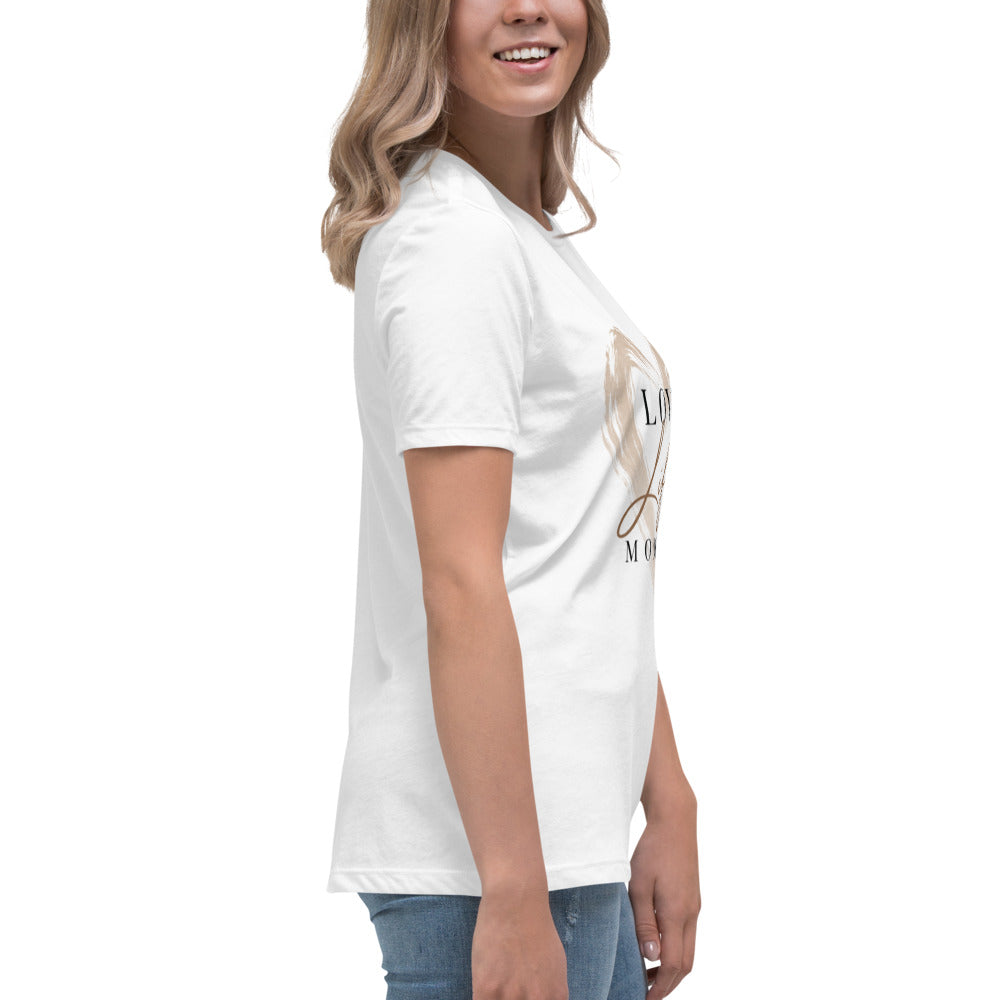 Damen T-Shirt „Love Life Moments“ – Statement Shirt mit Herz