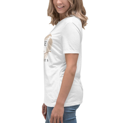 Damen T-Shirt „Love Life Moments“ – Statement Shirt mit Herz